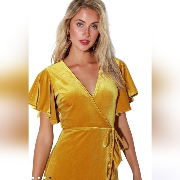 Bb Dakota West Village Golden Yellow Velvet Wrap Dress - Picture 3 of 4